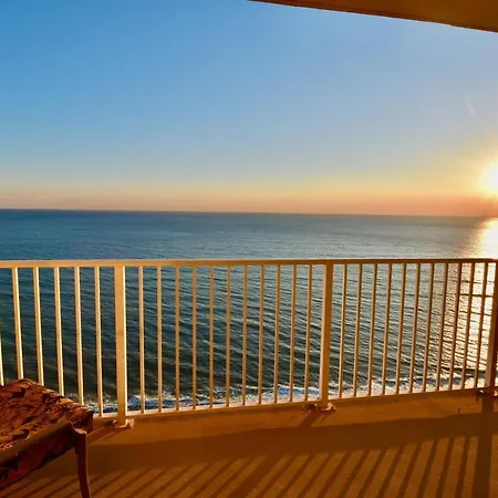 Amazing Sunset Oceanfront Condo